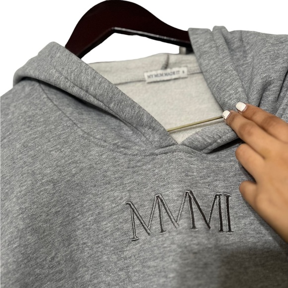 MY MUM MADE IT Gray Crop Sweatshirt Hoodie Pullover Top - Picture 2 of 4